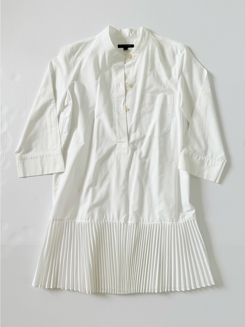 Banana Republic White Collarless Button Tunic
